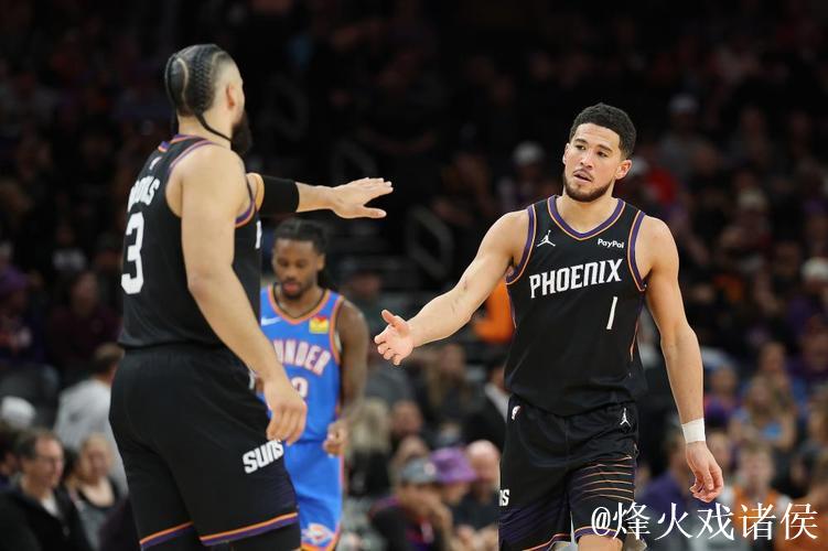 布克三分绝杀,古德温8记三分创纪录,太阳18分大逆转雷霆 布克三分绝杀,古德温8记三分创纪录,太阳18分大逆转雷霆